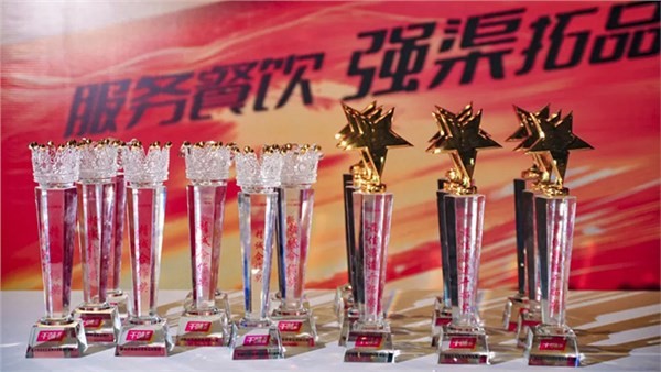 40萬(wàn)+餐飲門店選擇！千味央廚靠這5大核心優(yōu)勢(shì)獲得行業(yè)廣泛認(rèn)可